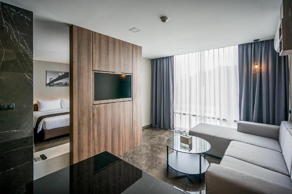 Onix Hotel בנגקוק מראה חיצוני תמונה